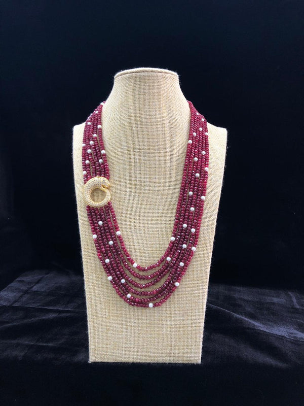 Red Side Pendant Necklace