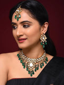 Stunning and amazing Delightful Necklace Set