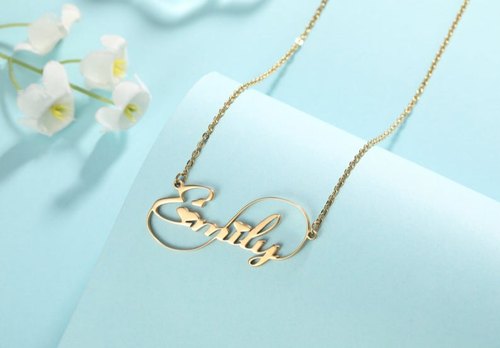 Flabby Personalized Name Pendants