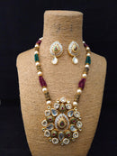 Closure Graceful Kundan Necklace Set