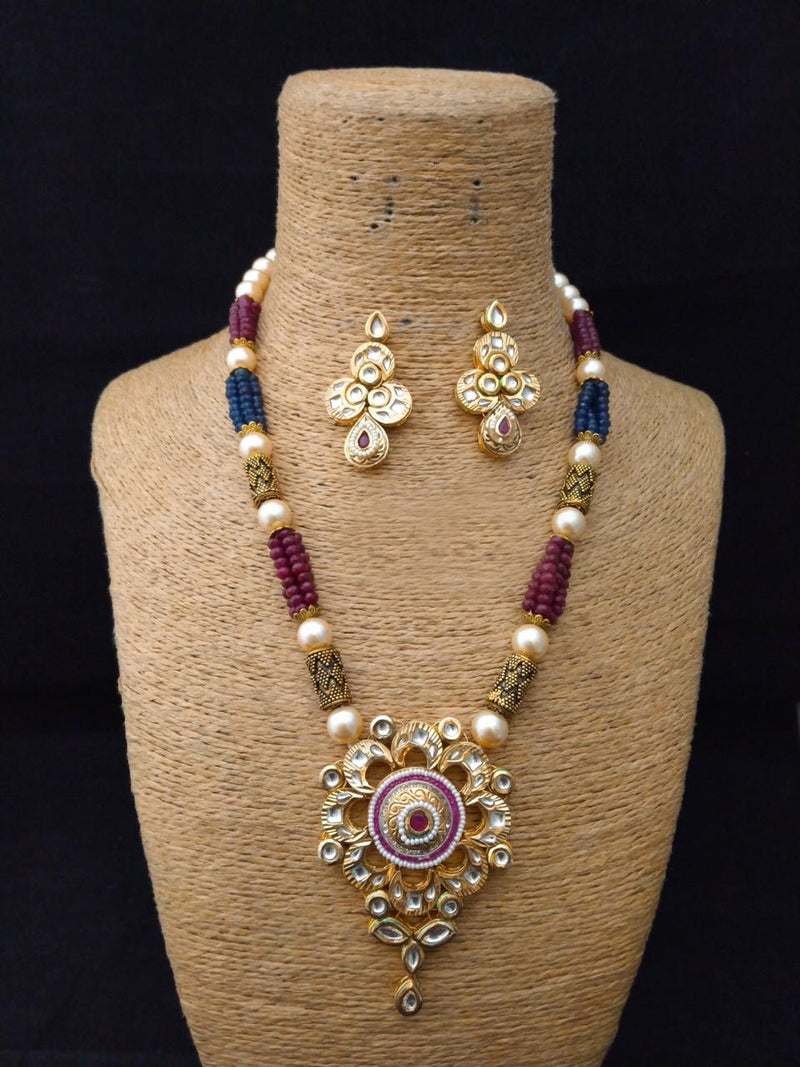 Radiance Yeilded Gorgeous Kundan Necklace Set