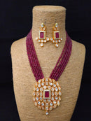 Lavalliere Charming Kundan Necklace Set