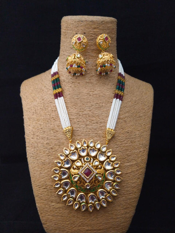 Antiquarians Gillitered  Kundan Necklace Set