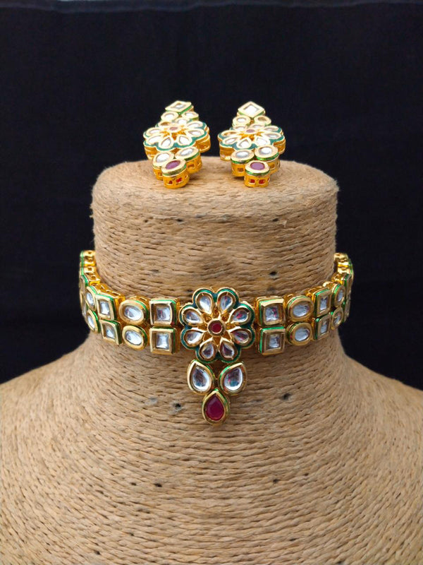 Perusal Radiant Kundan Necklace Set