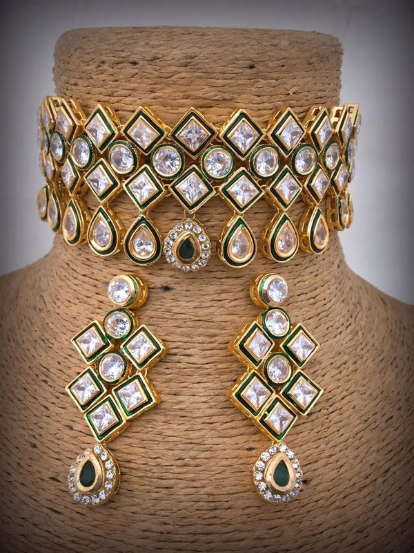 Artisanal Graving Kundan Necklace Set