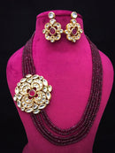 Subtle Drastic Kundan Necklace Set