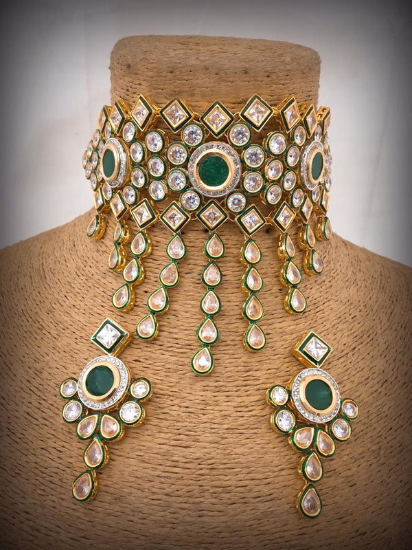 Versatile Realness Kundan Necklace Set