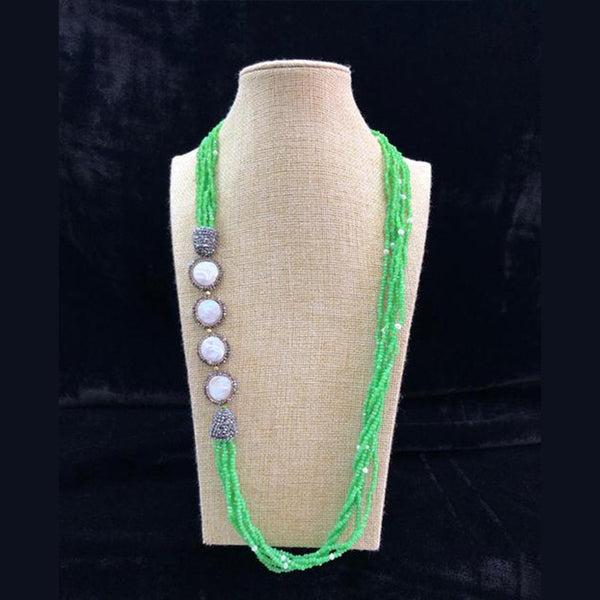 Splendid Side Coined Baroque Green Necklace