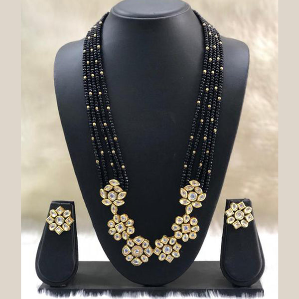 Floral Design Pendant Designer Necklace Set