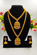 Lovely Garish Golden Pearl & Gold Plated Necklace Set