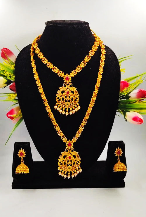 Lovely Garish Golden Pearl & Gold Plated Necklace Set