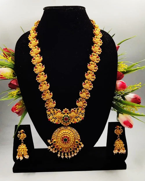 Precious Inmitable Gold Pearl & Gold Plated Necklace Set