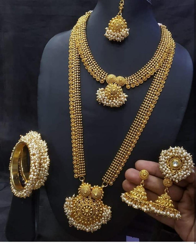Fascinating Heavy Pearl & Gold Plated Necklace Set