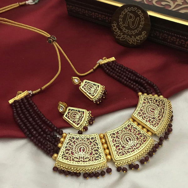 Stunning Absolute Descriptive Designer Necklace Set