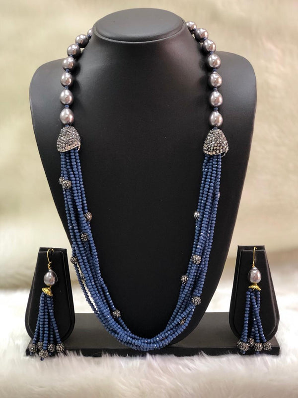 Incrediable Blue Decorative Necklace Set