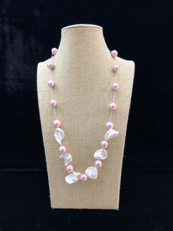 Mother of Pearl Pink Beaded Necklace