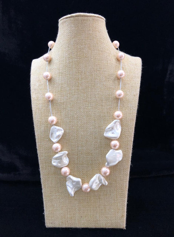 Mother of Pearl Peach Beaded Necklace