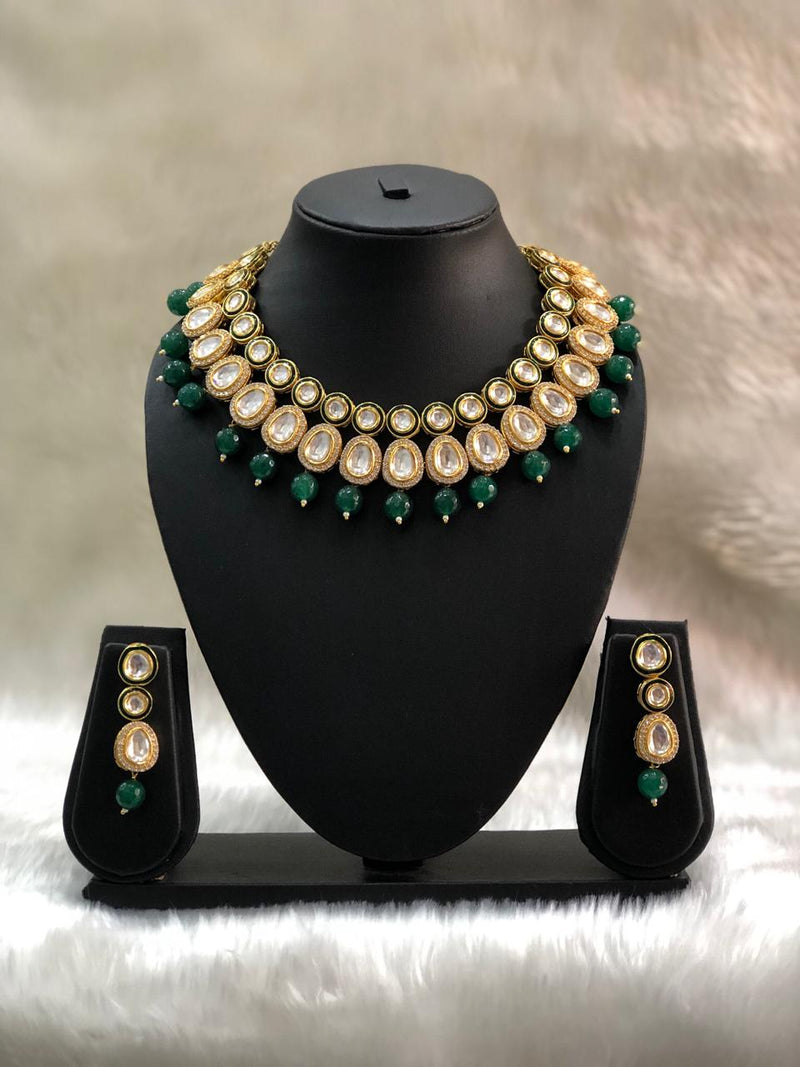 Round Kundan Choker Gemstone Necklace Set