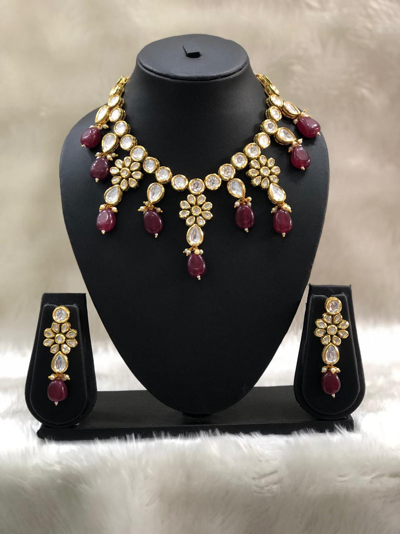 Delightful Maroon Kundan Necklace Set