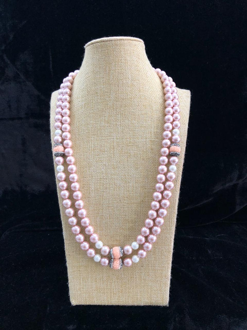 Glamorous Pinky Pearl Necklace