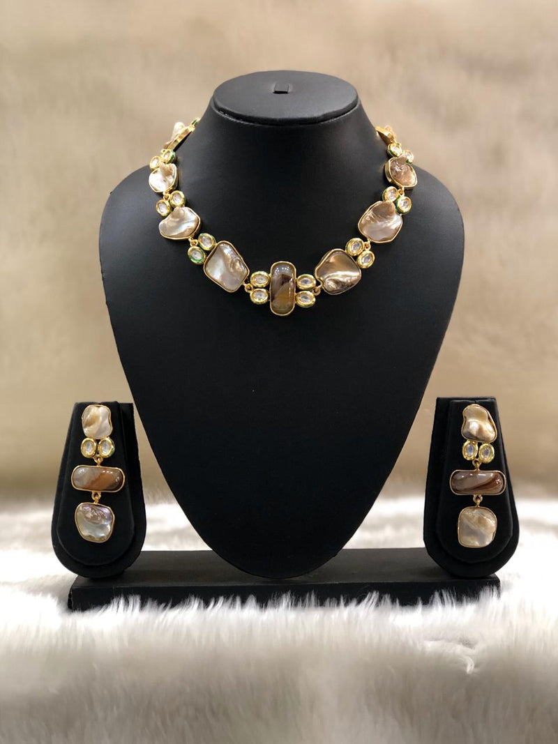 Adornment Mother of Pearl Necklace Set