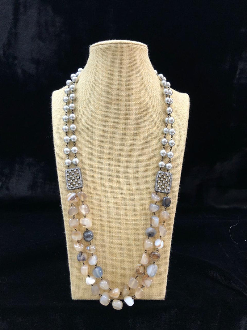 Astonishing White and Black Gemstone Necklace