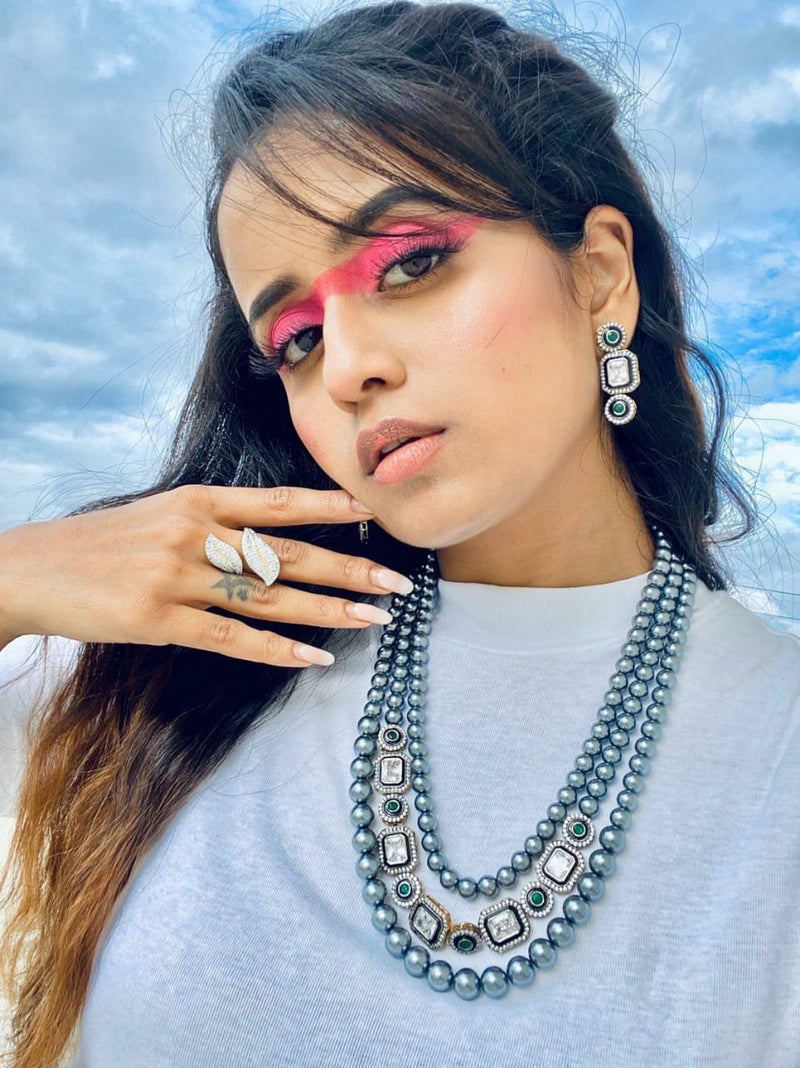 Silver Three Layered Pearl Green White Kundan Necklace Set